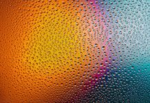 Czy można myć miejsca intymne samą wodą?