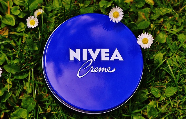 Czy kremem Nivea można smarować miejsca intymne po goleniu? Czy kremem Nivea można smarować miejsca intymne po goleniu?